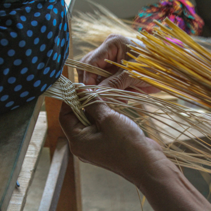 Artisan Hand Weaving Colombia