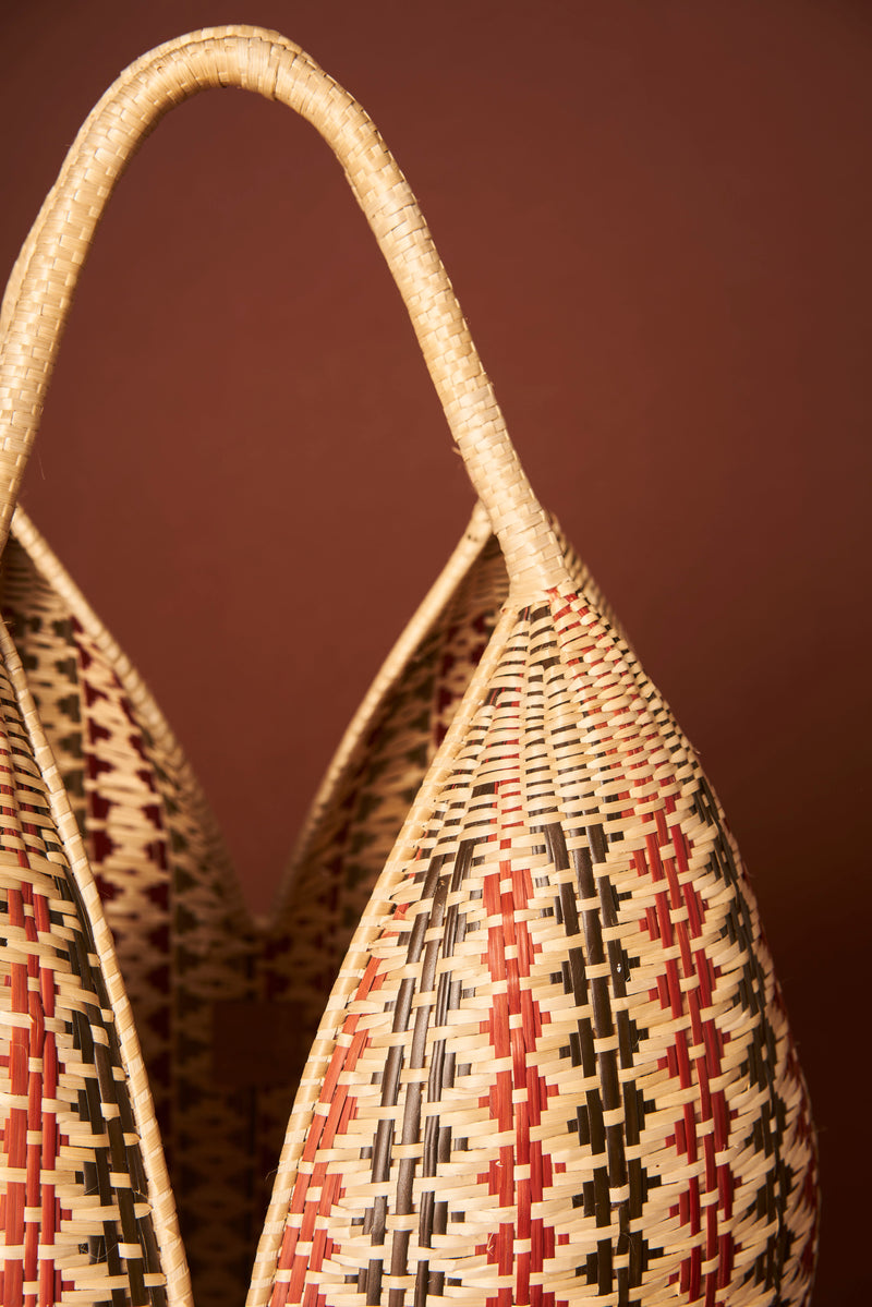 Guapi Cuatro Tetas Basket | Chequered - The Colombia Collective