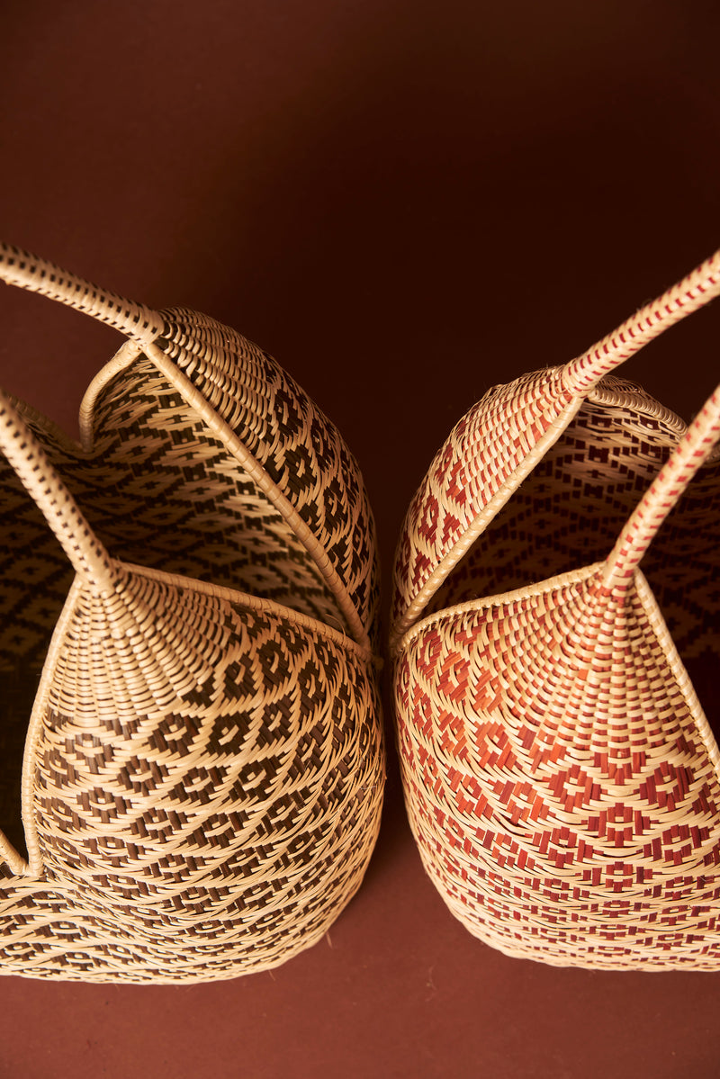 Guapi Cuatro Tetas Basket | Diamond - The Colombia Collective