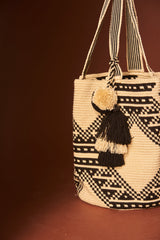 Wayuu Woven Beach Bag - The Colombia Collective