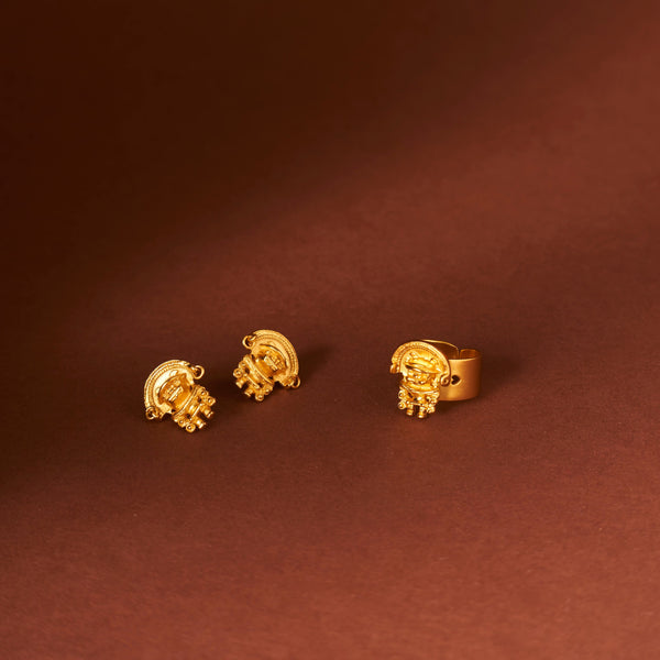 Precolombino zoomorfo stud earrings