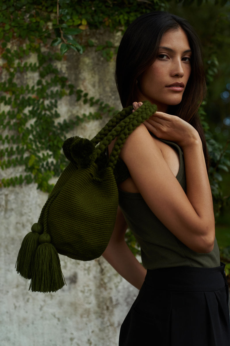 Wayuu Medium Pom Pom Bag - The Colombia Collective