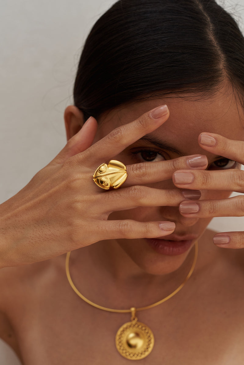 Precolombino Muisca Pendant + Choker - The Colombia Collective