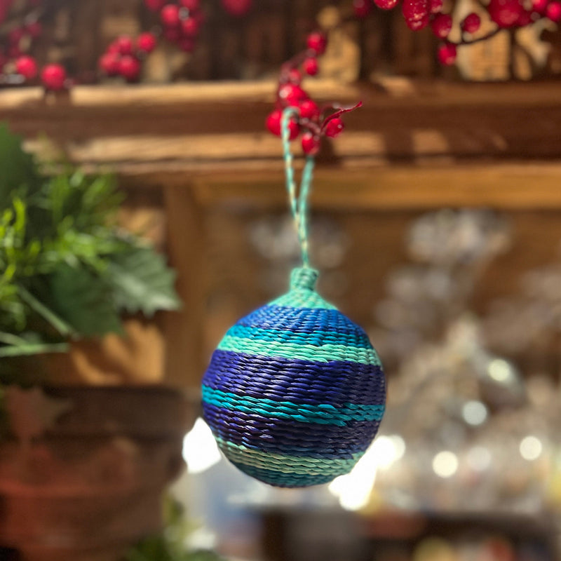 Palmito Woven Baubles (set of 4) - The Colombia Collective