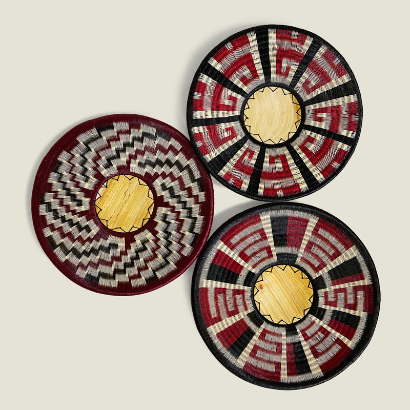 Werregue Woven Plates - The Colombia Collective